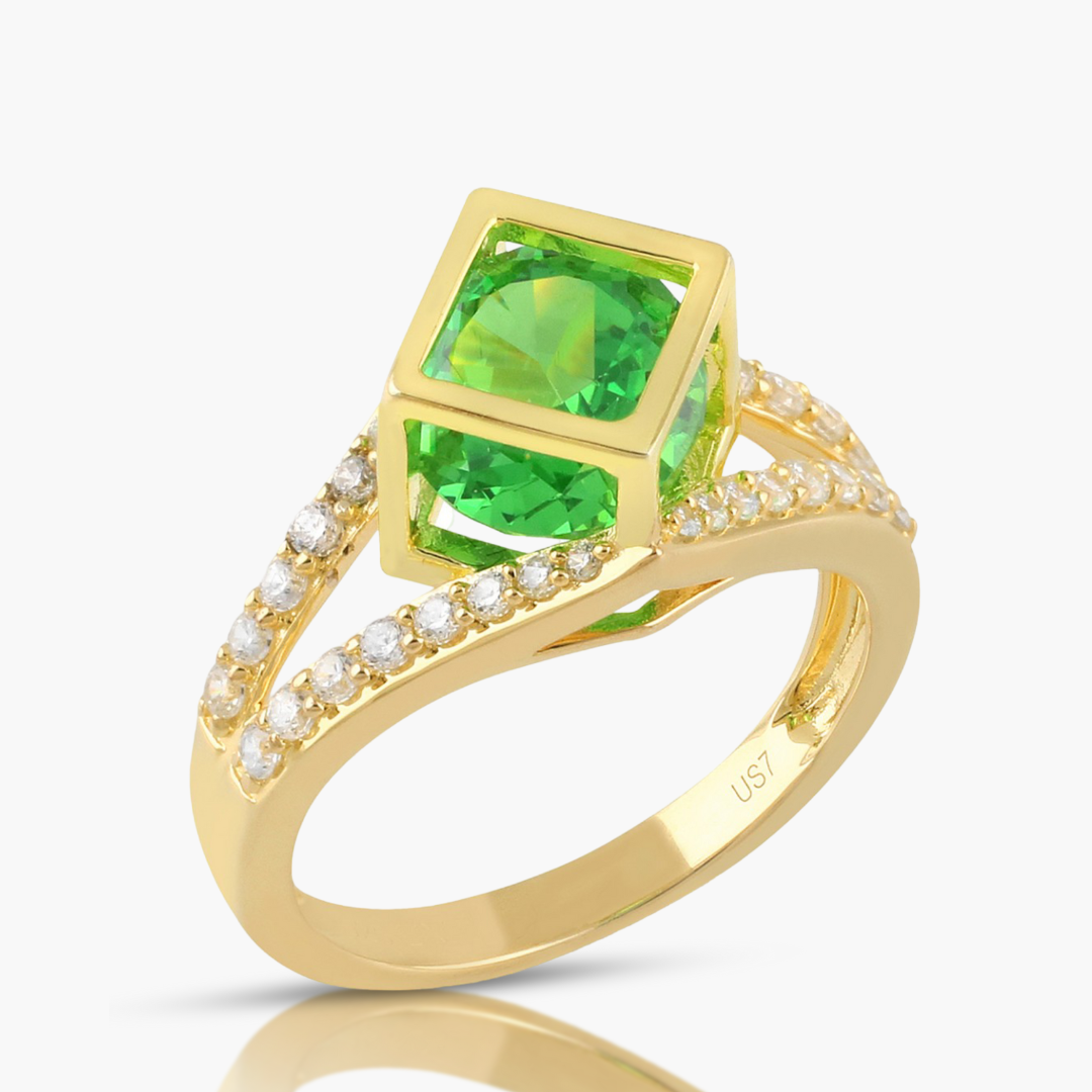 Liv Cube Ring