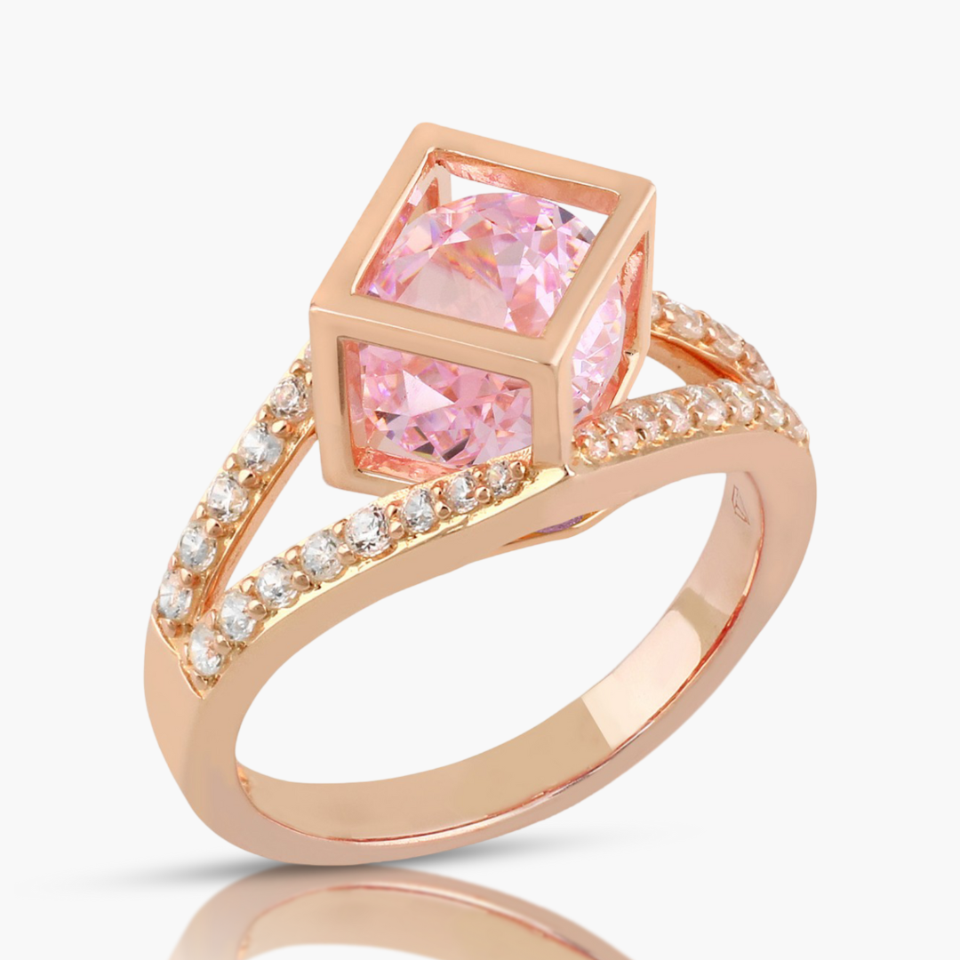 Liv Cube Ring