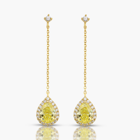 Liv Pearl earrings